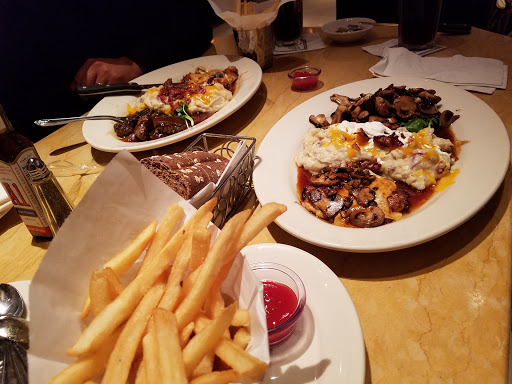 Restaurant «The Cheesecake Factory», reviews and photos, 2223 N Westshore Blvd, Tampa, FL 33607, USA