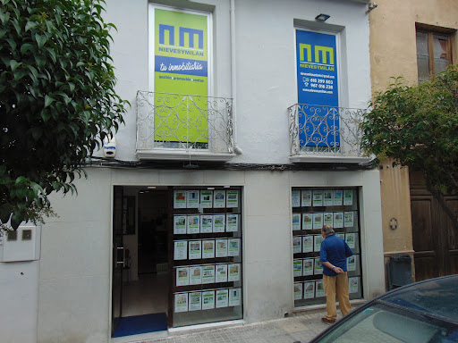 Nieves Y Milán - Antonio Nieves Tortosa en Almansa