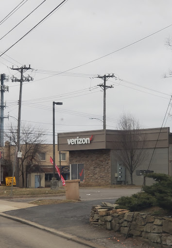 Cell Phone Store «Verizon Authorized Retailer, TCC», reviews and photos, 4225 Brownsville Rd, Pittsburgh, PA 15227, USA