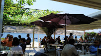 Atmosphère du Restaurant méditerranéen La Grillade à Marseille - n°19