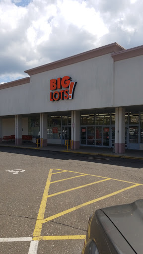 Discount Store «Big Lots», reviews and photos, 648 E Main St, Lansdale, PA 19446, USA