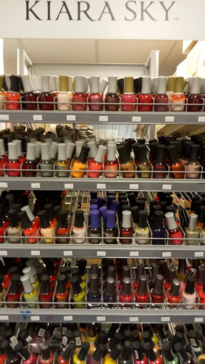 Beauty Supply Store «Twin City Nail Supply», reviews and photos, 455 University Ave W, St Paul, MN 55103, USA