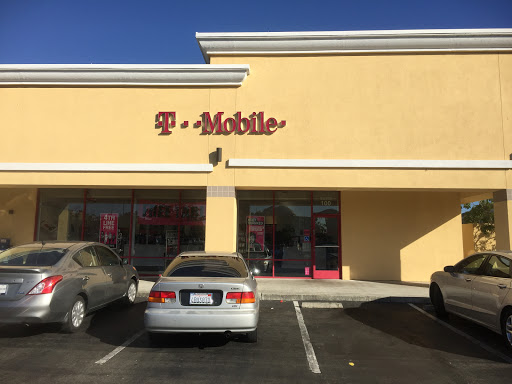 T-Mobile, 11511 San Pablo Ave A, El Cerrito, CA 94530, USA, 