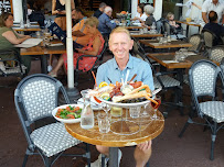 Atmosphère du Restaurant de fruits de mer Chez Roger à Marseille - n°2
