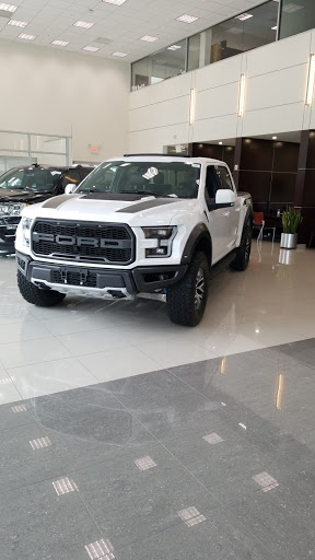 Car Dealer «Tommie Vaughn Ford», reviews and photos, 1201 N Shepherd Dr, Houston, TX 77008, USA