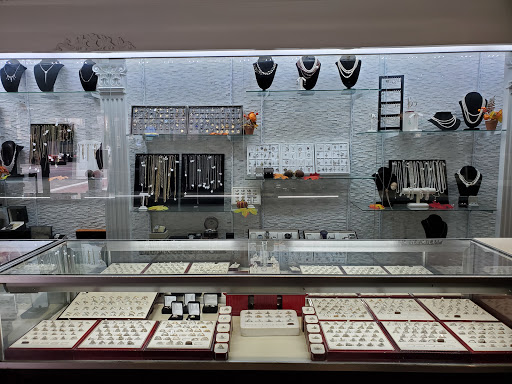 Pawn Shop «Budget Buy & Sell», reviews and photos, 2 E Main St, Patchogue, NY 11772, USA