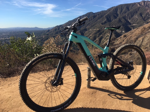 LA Fly Rides image
