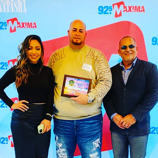 Hair Salon «Gold Cut Barber Shop», reviews and photos, 7031 W Hillsborough Ave, Tampa, FL 33634, USA