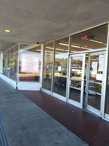 Discount Supermarket «The Salvage Store Discount Grocery», reviews and photos, 739 W Oak St, Amite City, LA 70422, USA