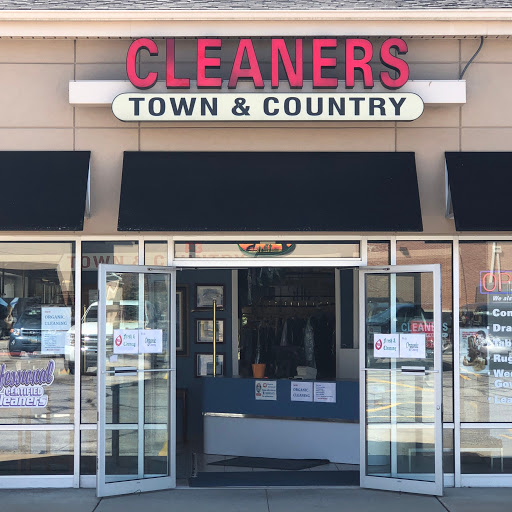 Town & Country Cleaners in Chagrin Falls, Ohio