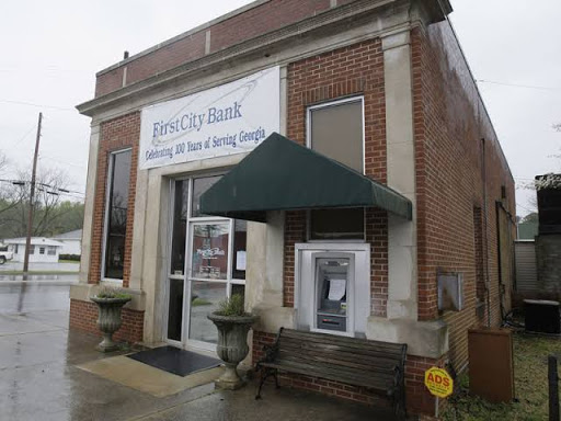 Trust Bank in Adel, Georgia