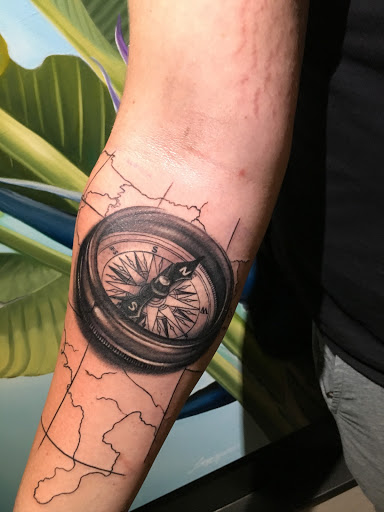 Tattoo Shop «Living Art Gallery Tattoo Lounge», reviews and photos, 3107 S El Camino Real, San Clemente, CA 92672, USA