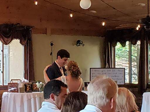 Event Venue «Sleepy Hollow Inn & Event Center», reviews and photos, 132 Old Jims Branch Rd, Swannanoa, NC 28778, USA