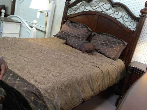 Furniture Store «Value City Furniture», reviews and photos, 202 Mid Rivers Mall Drive, St Peters, MO 63376, USA