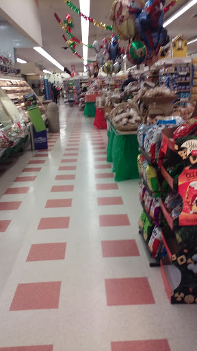 Grocery Store «Market Basket», reviews and photos, 34 Plaistow Rd, Plaistow, NH 03865, USA