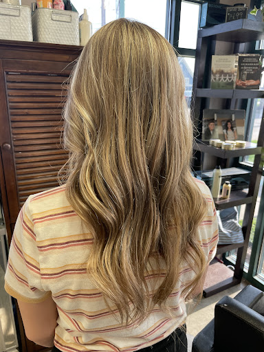 Hair Salon «Crave Salon», reviews and photos, 202 Blairs Ferry Rd NE, Cedar Rapids, IA 52402, USA