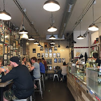 Atmosphère du Restauration rapide BAGELSTEIN • Bagels & Coffee shop à Caen - n°3