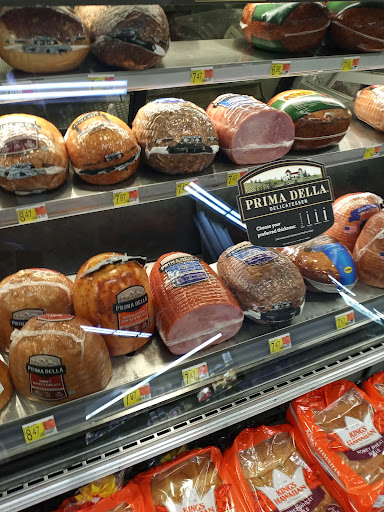 Supermarket «Walmart Neighborhood Market», reviews and photos, 1569 Saxon Blvd, Deltona, FL 32725, USA