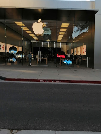 Computer Store «Apple Scottsdale Quarter», reviews and photos, 15169 N Scottsdale Rd, Scottsdale, AZ 85254, USA