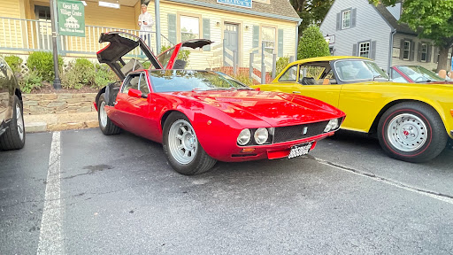 Shopping Mall «Village Centre», reviews and photos, 776 Walker Rd, Great Falls, VA 22066, USA