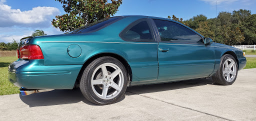 Tire Shop «Discount Tire Store - Orlando, FL», reviews and photos, 986 N Semoran Blvd, Orlando, FL 32807, USA