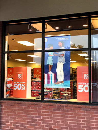 Shoe Store «Rack Room Shoes», reviews and photos, 1819 Matthews Township Pkwy, Matthews, NC 28105, USA