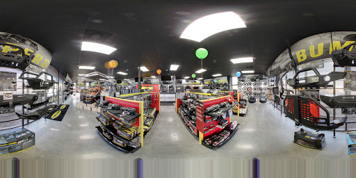 Truck Accessories Store «4 Wheel Parts - Van Nuys», reviews and photos, 7640 Sepulveda Blvd, Van Nuys, CA 91405, USA