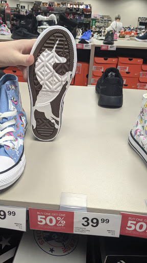 Shoe Store «Off Broadway Shoe Warehouse», reviews and photos, 545 Cool Springs Blvd #115, Franklin, TN 37067, USA