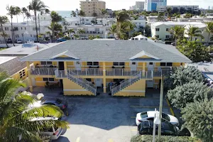 Hollywood By the Sea Hotel image