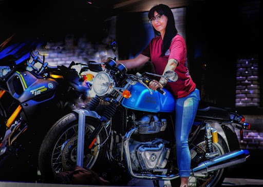 Motorcycle Dealer «Lightning Powersports», reviews and photos, 8822 US-19, Port Richey, FL 34668, USA