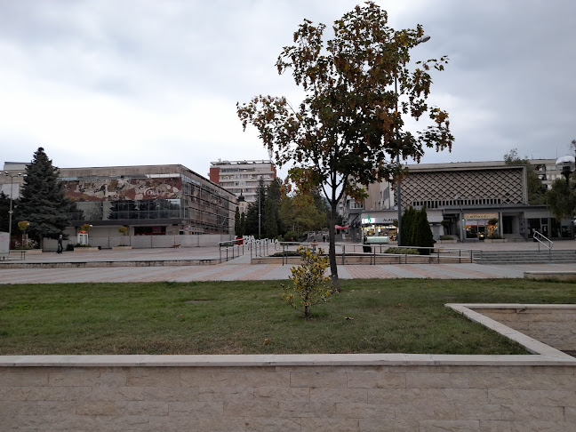 Площад Георги Измирлиев - Горна Оряховица