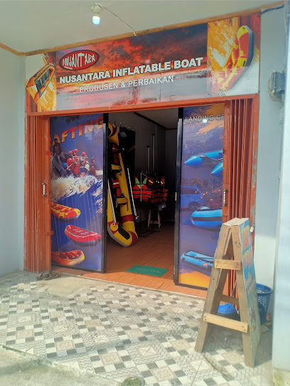 Perahu Karet 'Nusantara Inflatable Boat'
