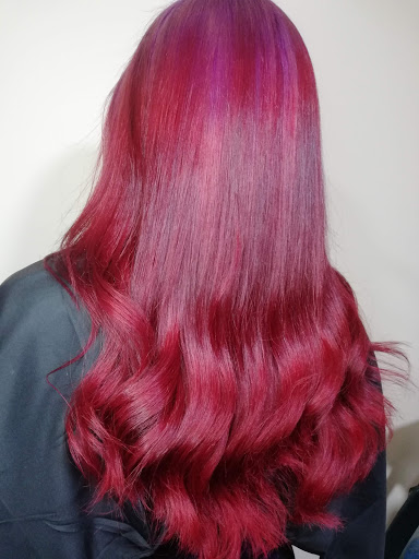 Thyka Lau Color Hair