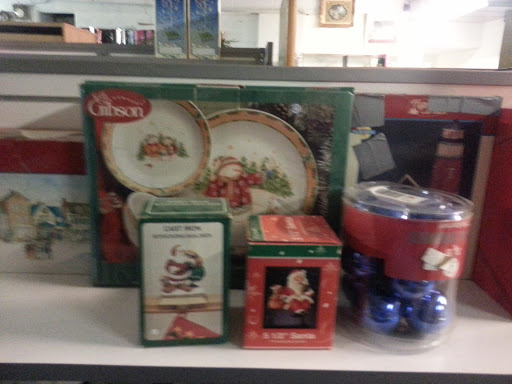 Jeweler «Golden Island Jewelry & Pawn», reviews and photos, 23524 Van Dyke, Warren, MI 48089, USA