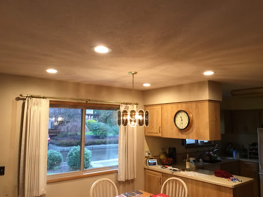 Electrician «Mr. Electric», reviews and photos, 2705 SE 39th Loop g, Hillsboro, OR 97123, USA