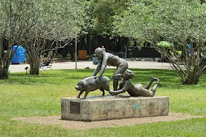 Praça do Porquinho image