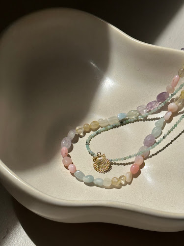 MothersOfPearls
