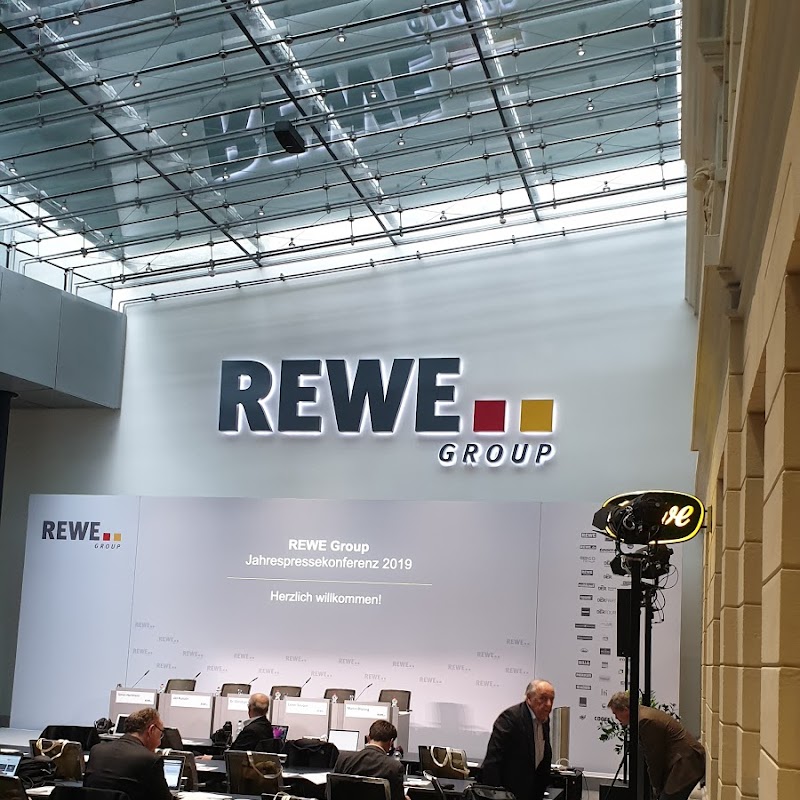 REWE-ZENTRALFINANZ eG