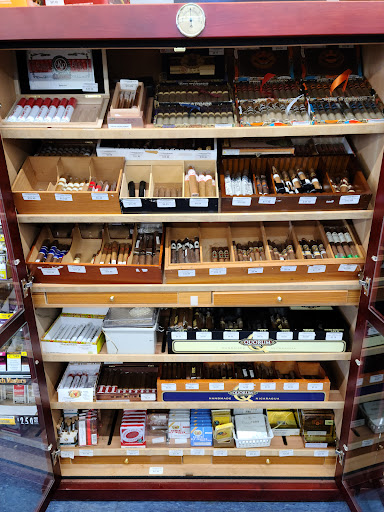Tobacco Shop «Smoker Friendly», reviews and photos, 5050 S Federal Blvd #29, Englewood, CO 80110, USA
