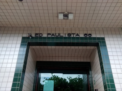 Logo da empresa - L Rocha Gestor Imobiliário e Serviço Documental