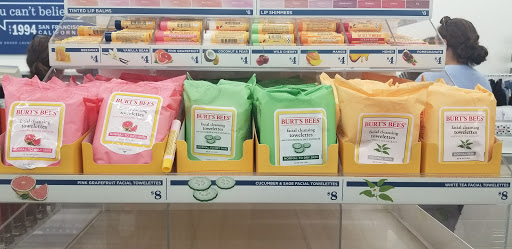 Clothing Store «Old Navy», reviews and photos, 1232 3rd Street Promenade, Santa Monica, CA 90401, USA