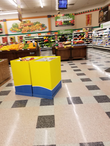 Grocery Store «Kroger», reviews and photos, 4211 S 3rd St, Louisville, KY 40214, USA