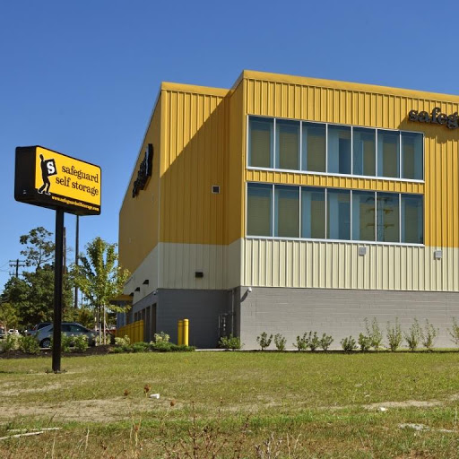 Self-Storage Facility «Safeguard Self Storage», reviews and photos, 6000 Sunrise Hwy, Massapequa, NY 11758, USA
