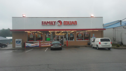 Dollar Store «FAMILY DOLLAR», reviews and photos, 63 Depot Ave, Eminence, KY 40019, USA