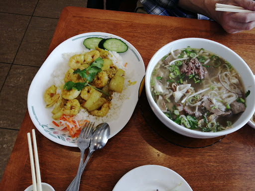 Phở Hưng Restaurant