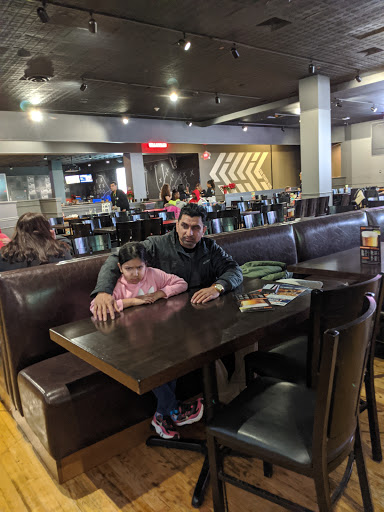 Shopping Mall «The Mall at The Source», reviews and photos, 1504 Old Country Rd, Westbury, NY 11590, USA