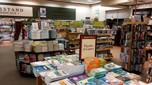 Book Store «Barnes & Noble», reviews and photos, 12193 Fair Lakes Promenade Dr, Fairfax, VA 22033, USA