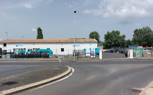 Magasin de materiaux de construction PUM Brives-Charensac