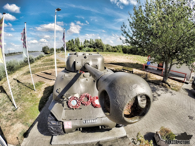 Sherman Firefly Tank - Museum
