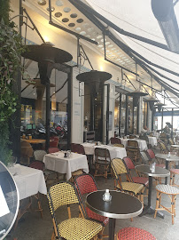 Atmosphère du Restaurant Le Oken à Paris - n°7